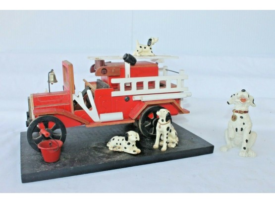 Musical Wood Fire Truck With Dalmations - Ladder Goes Up & Down When Played - Plays 'smoke Gets In Your Eyes'