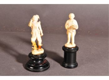 Mini Carved Figurines (one Repaired)