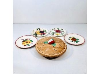 Vintage Fine Ceramic Two-Piece Apple Pie Dish With Lid And Four Ceramic Plates