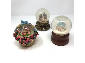Musical Snow Globe Collection
