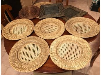 Wicker Charger Set