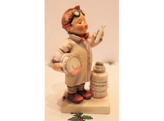 Vintage Hummel 'Little Pharmacist' #322 TMK 5 Figurine