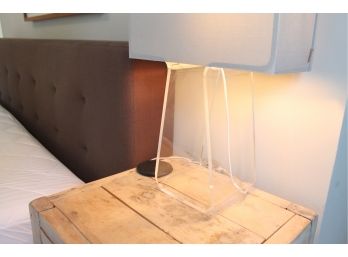PABLO PARDO Top Table Lamp