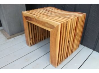 AMAZING Ribbed Natural Wooden Seat!