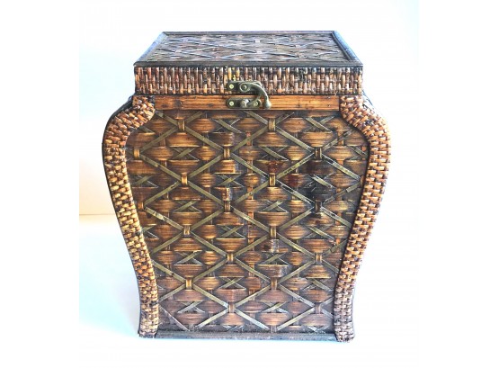 Bombe Style Small Hinged Top Woven Basket
