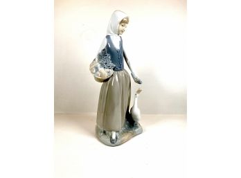 NAO - By Lladro - Woman Feeding Duck