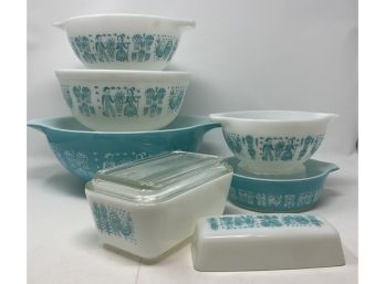 Lot/8 PYREX Turquoise Butterprint Bowls & Storage Containers