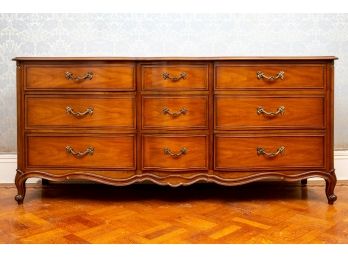 Vintage Drexel Nine Drawer Wood Dresser