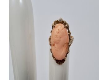 10K Gold Semi-Precious Carved Stone Ring - 5.4g (Size 3.5)