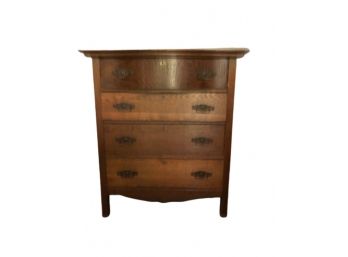 Antique Bowfront Chest Of Drawers/WESTWOOD NJ PICKUP 11/24