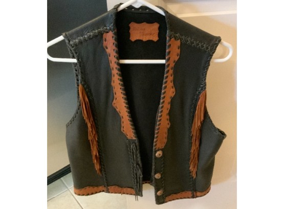 Ladies Leather Vest ~ Rolling Thunder ~