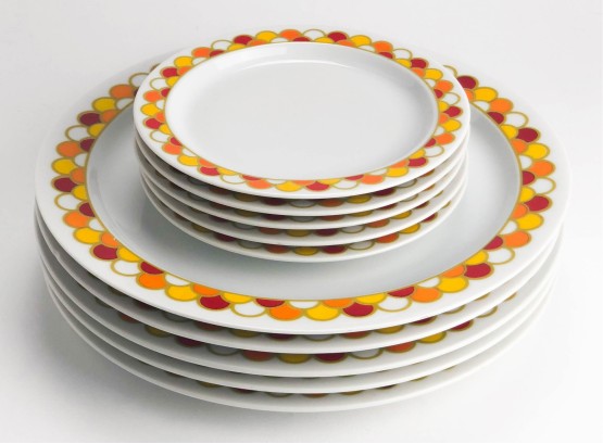 Georges Briard Carousel Pattern Dinner And Bread Plates - Set Of 10