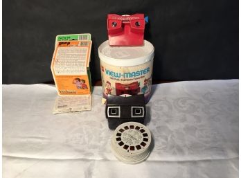 Vintage Pair Of GAF View Master 3D Stereo Viewers And Slides