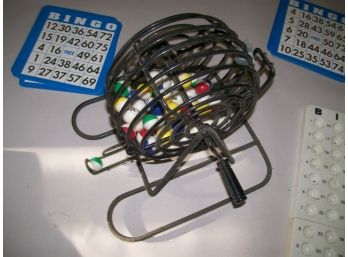 Bingo Game With Wire Wheel Old