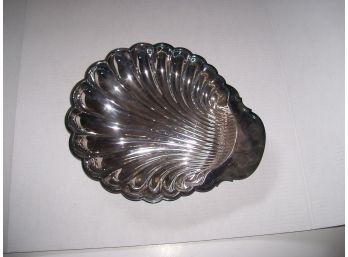 William Rodgers Clam Shell  Serving Dish Silver Plate
