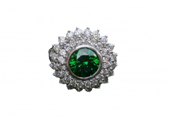 Sterling Silver Green Gemstone Ring Size 7.5