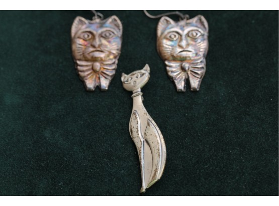 Vintage Lot Of Feline Cat Sterling Silver Pin And Earrings