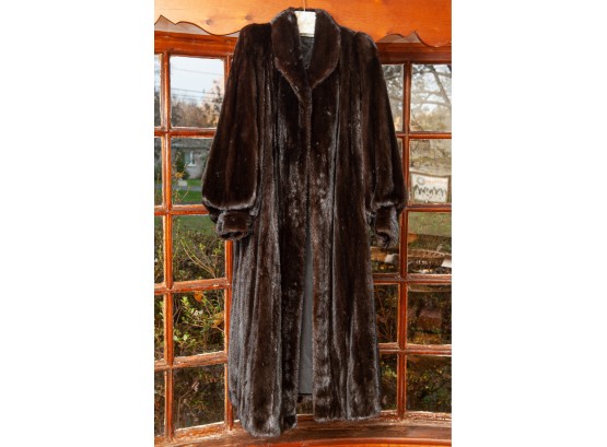 Majestic Canada Mink Luxury Fur Coat By Springbrook