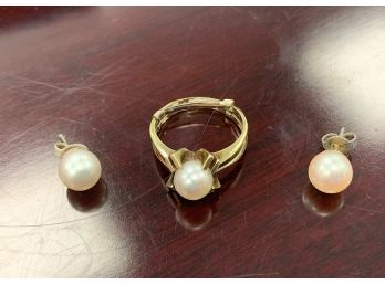 14K Gold And Pearl Suite