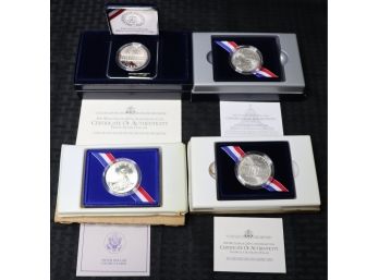 Z33    Lot Of US Mint Commemorative Silver Dollars   1992 White House , 2000 Library Of Congress