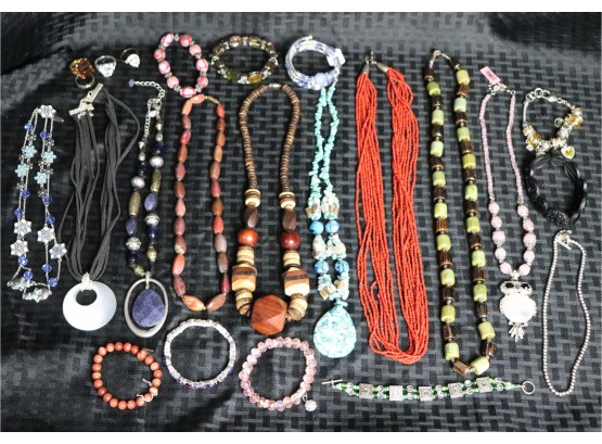 Lot Of Newer Costume Jewelry - Some With Tags
