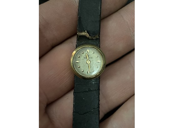 Vintage 18K Gold Women's Rolex  Watch With Original Buckle