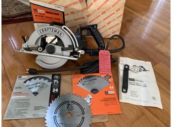 Craftsman Industrial 7 1/4' Worm Drive Saw With Extra Blades - Never Used