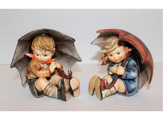 Adorable Classic Hummel 'Umbrella Boy' & 'Umbrella Girl' 5' Figurines TMK6