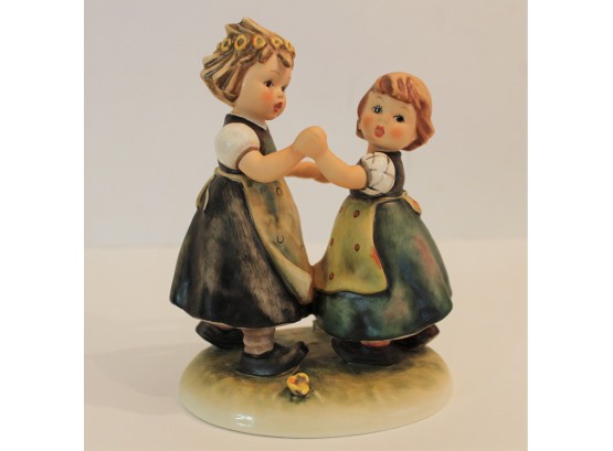 Vintage Hummel 'Spring Dance' 353/0 TMK5 Figurine
