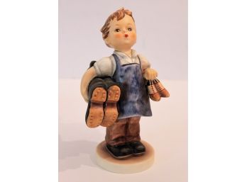Vintage Hummel 'Boots' TMK6 7' Figurine