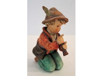 Vintage Hummel 'Little Tooter' Boy Kneeling Playing Horn TMK6