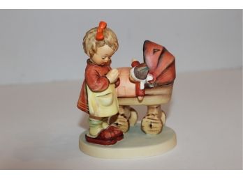 Vintage Hummel 'Doll Mother' #67 TMK6 Figurine