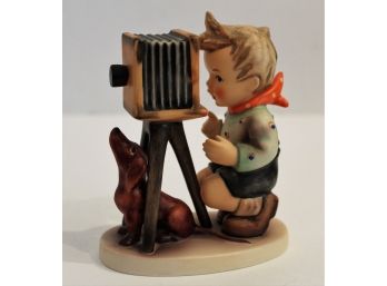 Vintage Hummel 'The Photographer' #178 TMK5 Figurine