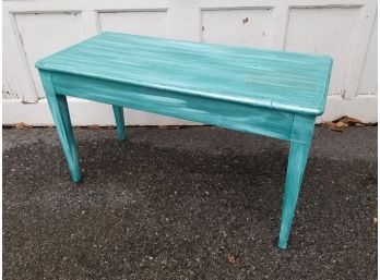 Charming Painted Storage Bench - MILLBROOK PICKUP