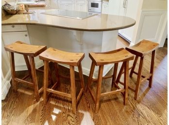 Pottery Barn Set Of 4 Wooden Counter Stools