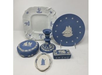 Lot/6 Vintage Wedgwood Blue & White Jasperware