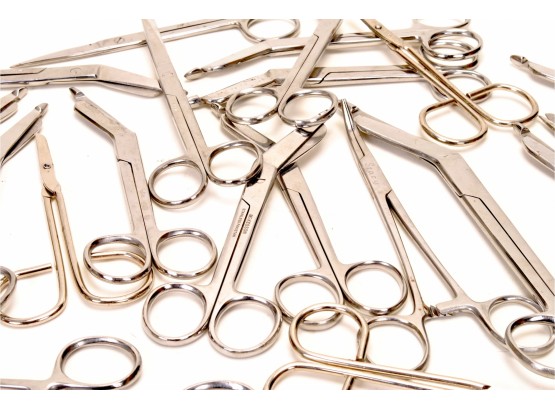31 Pairs Of Medical Scissors - Various Types / Sizes