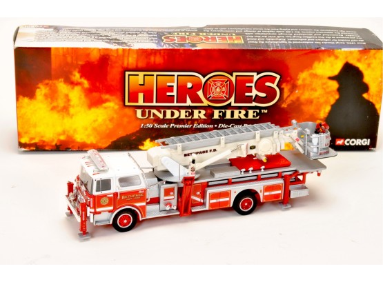 2002 Corgi Premiere Edition Fire Truck - Heroes Under Fire