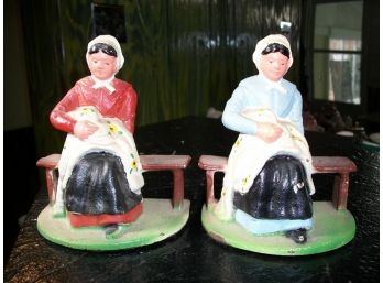 Pair Of Vintage Cast Iron 'Colonial Women' Doorstops Or Bookends - Nice Pieces !