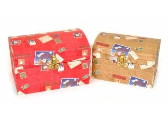 2 Piece Set Of Santa & Co. Nesting Trunks