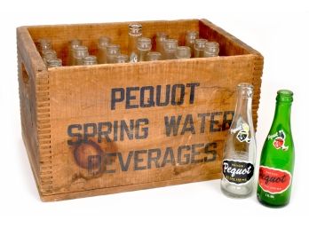 VTG RARE WOOD PEQUOT SPRING WATER / SODA BOTTLE CRATE & 21 ACL INDIAN BOTTLES