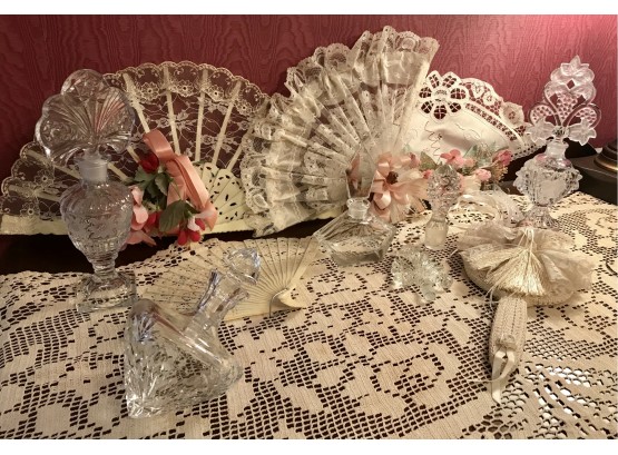 Charming Vintage Vanity Items Including Lace Fans