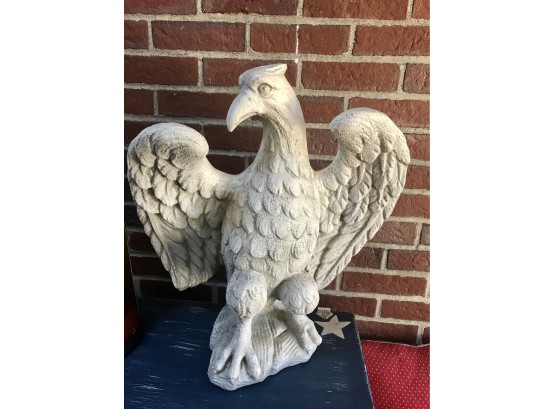 Nicely Detailed Eagle Statue