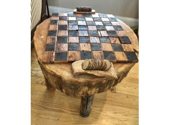 Hand Carved Wooden Log Checker/Chess Game Table W/checker Pieces