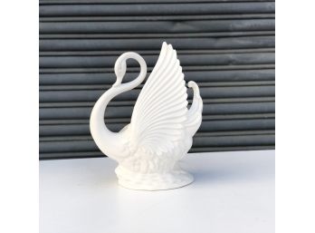 Vintage Maddux Of California Ceramic Swan Lamp