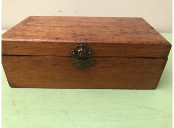 Antique Charles S Higgins Toilet Soap Wooden Box New York