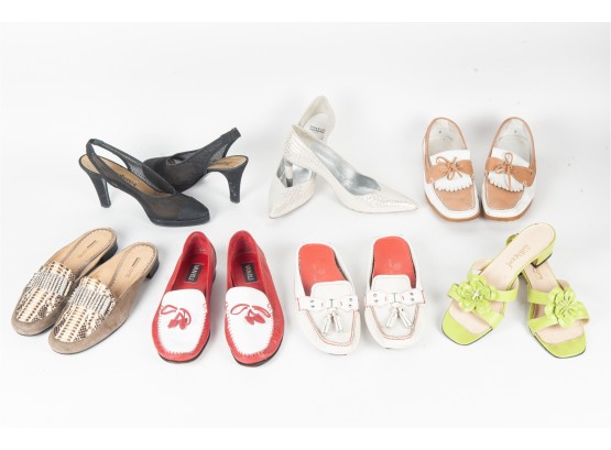 Seven Pairs Of Vintage Ladies Shoes, Size 7.5-8