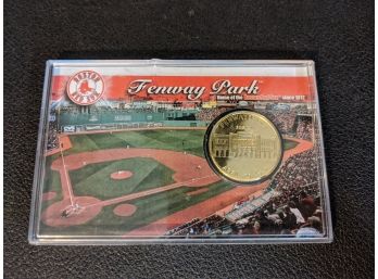 24K Gold Flashed Boston Red Sox/Fenway Park Commemorative Coin