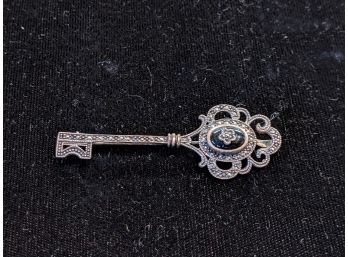 Vintage Sterling Silver And Onyz Key Form Pin