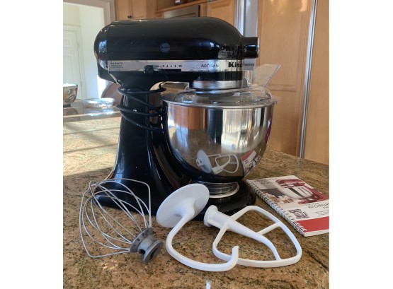 Kitchen Aid Artisan With Attachments & Instruction Manual